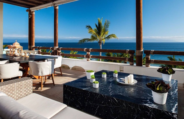 Beach Front LUXURY PH in Los Veneros THE BEST VIEW