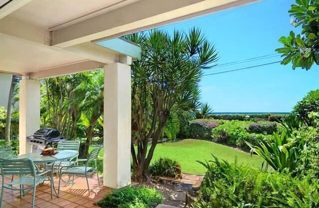 Beach Place Duplex, Enjoy Ocean & Lush Garden Views - Poipu Beach Park