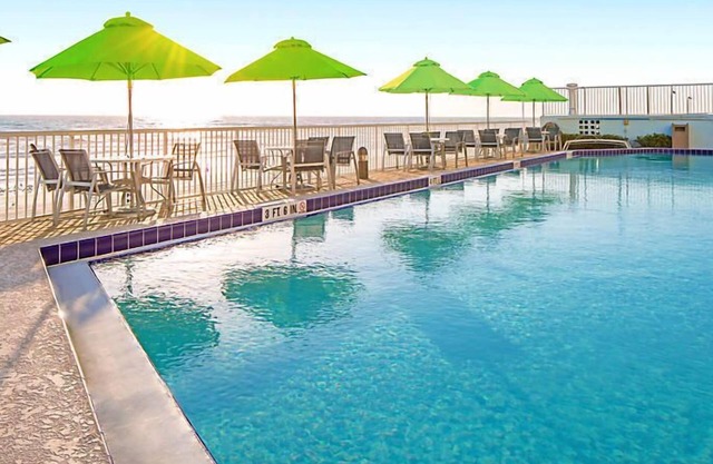 Beach Resort with Ocean Front Pool and Hot Tub