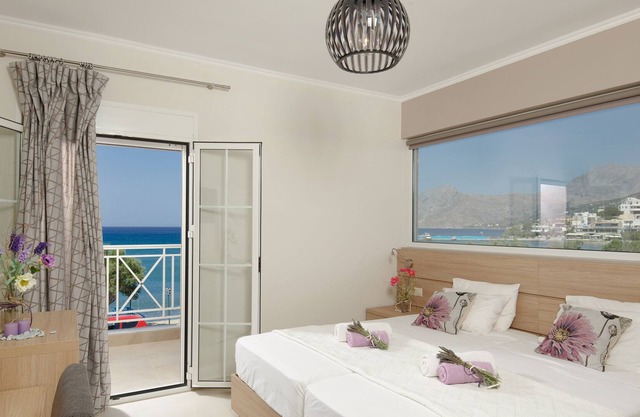 Beachfront central luxury hotel!