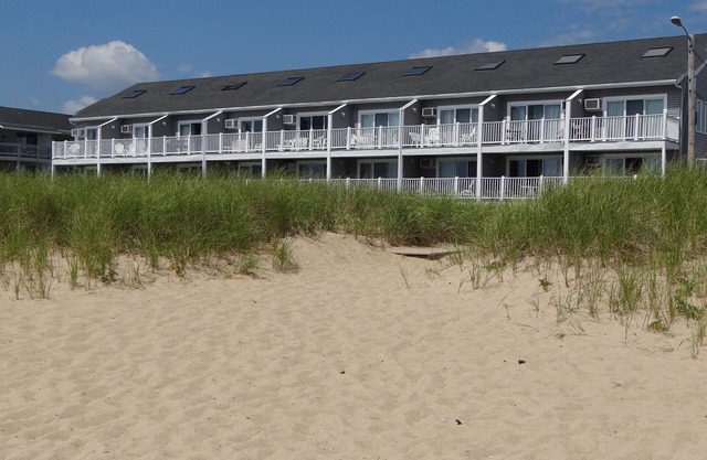 BEACHFRONT CONDO OLD ORCHARD BEACH MAINE