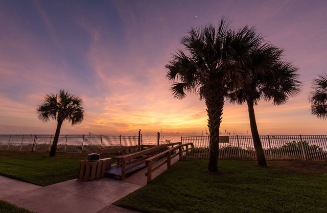 Beachfront Vacation Rental, Recently Updated, Steps To The Beach
