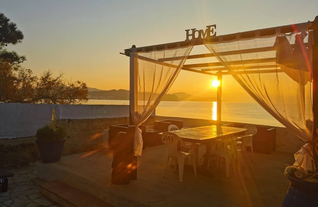 Beachfront villa, your own private access to the beach.