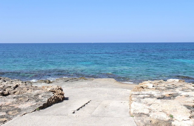 Beachfront villa with free parking 849