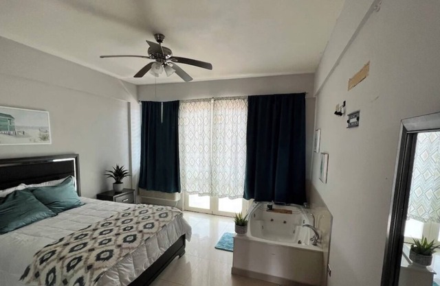 Beachside Bliss a block from Beach!