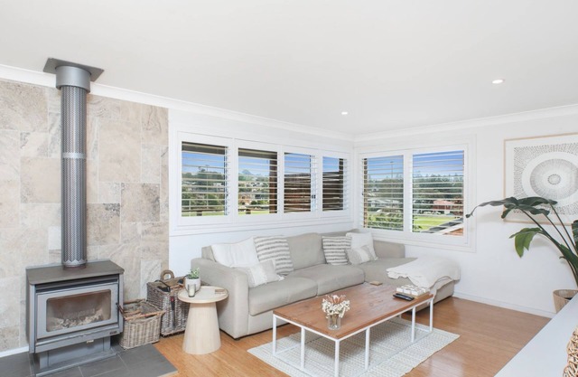 Beachside Bliss - Pet Friendly - 250m to Kendall's Beach