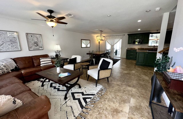 Beachside Bliss Steps from Sand in Tarpon Springs