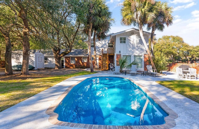 Beachside home with easy access to the beach with a private pool.