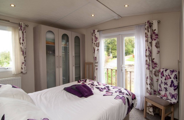 Beauport Holiday Lodge, Sleeps 6, Pool & Gym