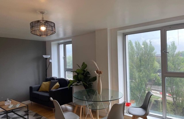 Beautiful 1-Bed Apartment in Manchester city