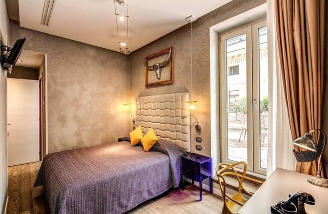 Beautiful 1BR Suite with City View in Rome