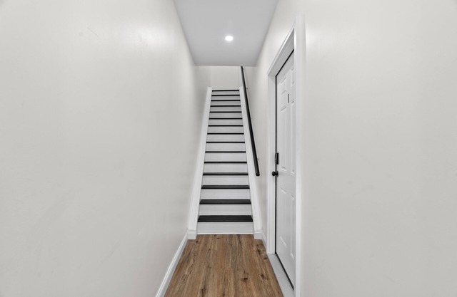 Beautiful 2 bedroom 1 bath unit 2