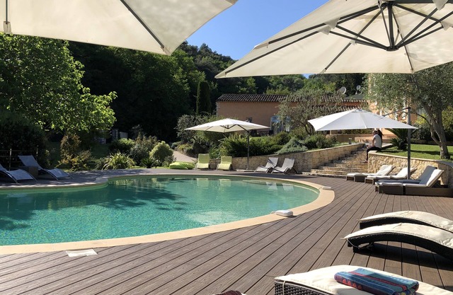 Beautiful 2-room apartment in charming villa