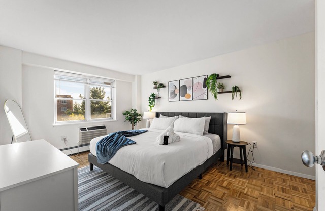 Beautiful 2bd/1.5ba near BU 5876