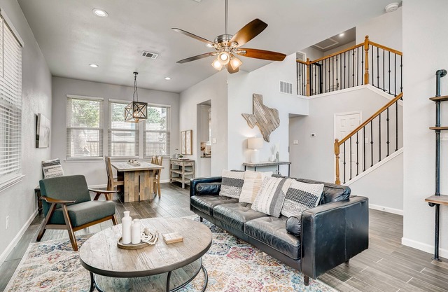 Beautiful 3 bedroom house in desirable Round Rock!