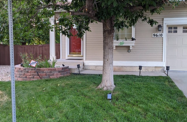 *Beautiful 3Bd/4bath Vacation Home- Minutes From Park Meadows!*