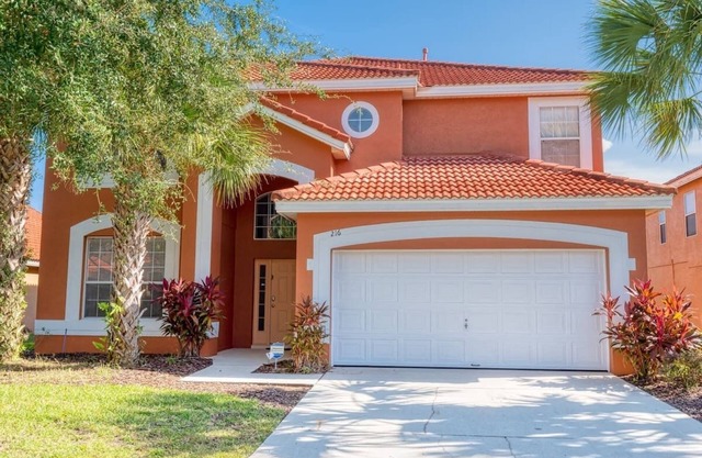 Beautiful 7 Bedroom Solana Resorts Villa with Private POOL & SPA .Near Disney