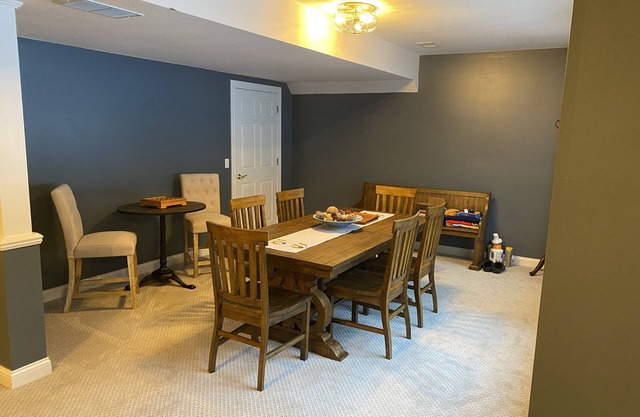 Beautiful acre and a half treed lot with 5 beds and a hot tub in Harbor Springs.