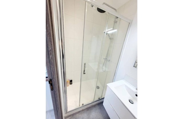 Beautiful air-conditioned Studio 200m from Valence town station