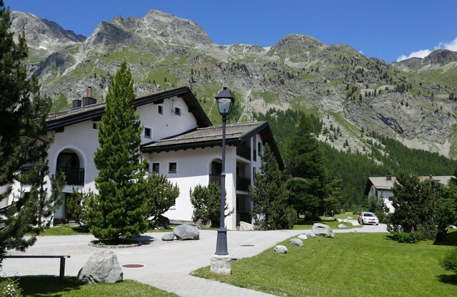 Beautiful apartment for 4 guests with WIFI, TV, balcony and pets allowed