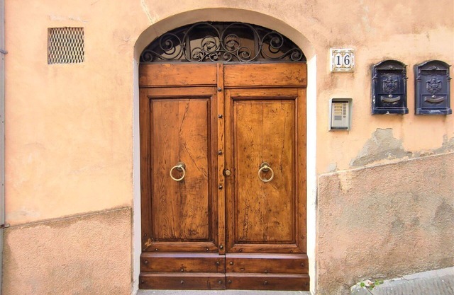 Beautiful apartment for 6 people with WIFI, TV, balcony, pets allowed and parking