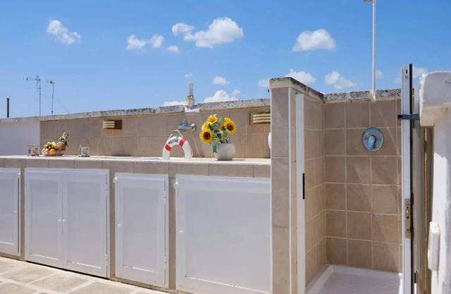 Beautiful apartment for 6 guests with A/C, WIFI, TV, terrace and panoramic view