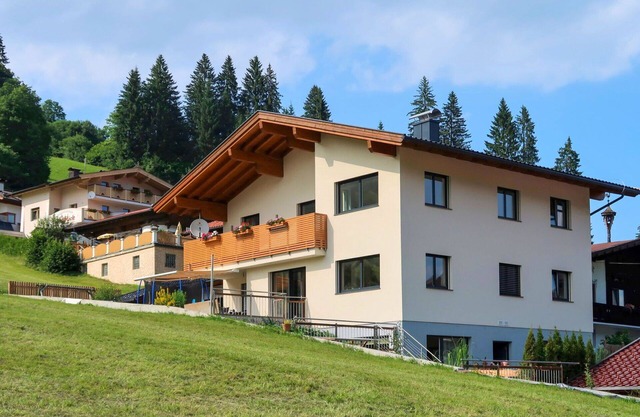 Beautiful apartment for 4 people with WIFI, TV, terrace, panoramic view and parking