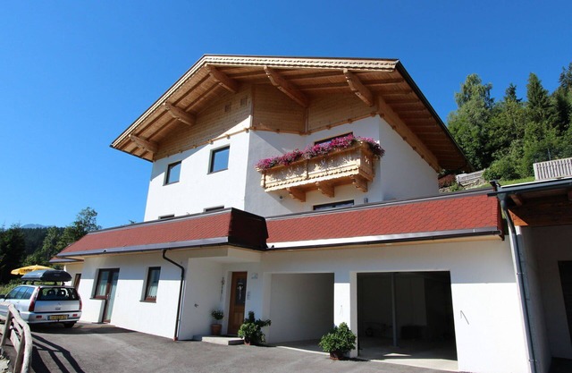 Beautiful apartment for 6 people with WIFI, TV, terrace, pets allowed, panoramic view and parking