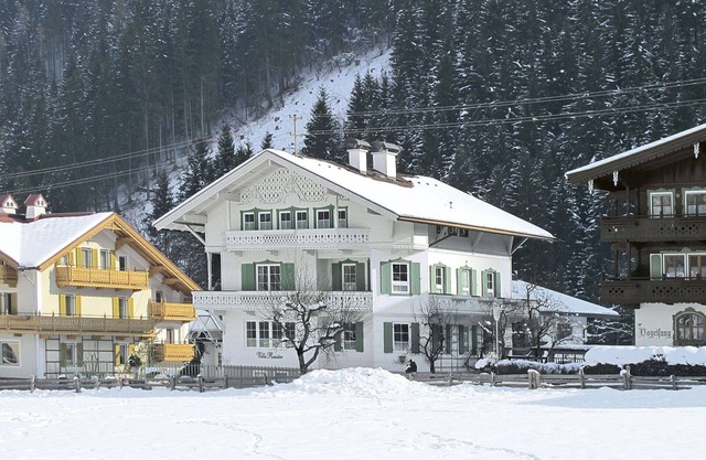 Beautiful apartment for 8 guests with WIFI and TV