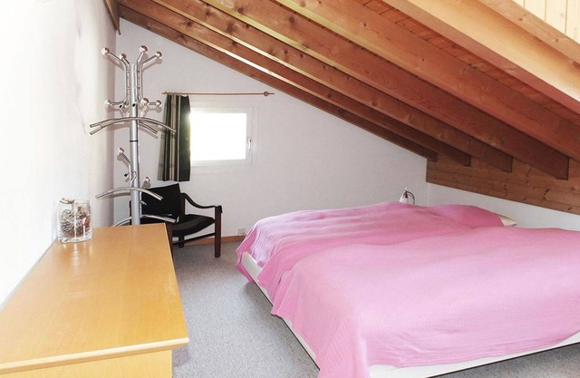 Beautiful apartment for 6 guests with WIFI, TV and balcony