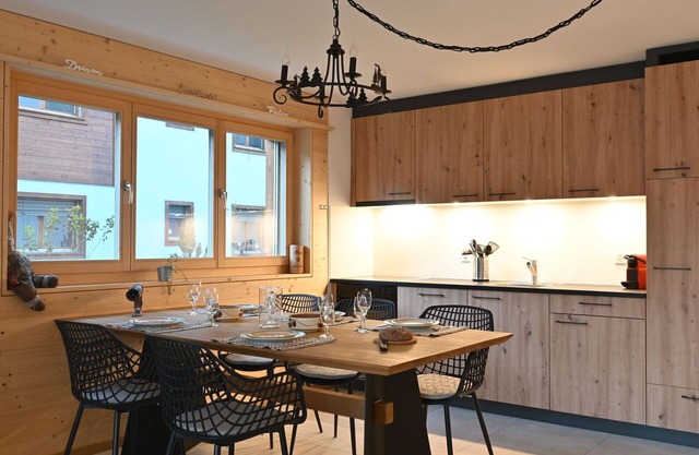 Beautiful apartment for 4 guests with WIFI, TV and terrace