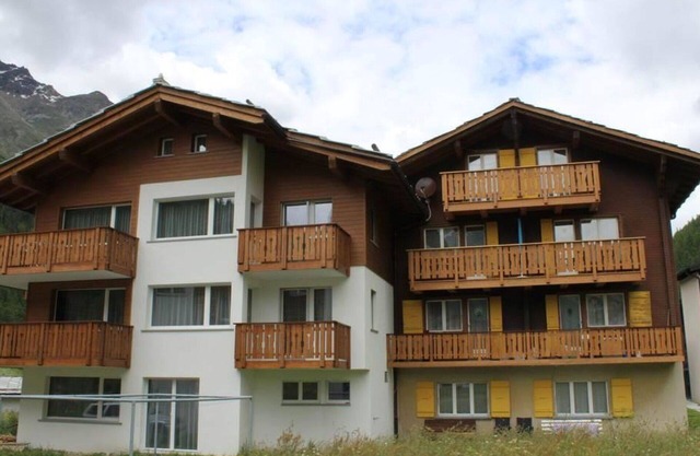 Beautiful apartment for 6 guests with WIFI, TV and balcony