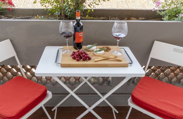 Beautiful apartment for 5 people with A/C, WIFI, TV, terrace and panoramic view