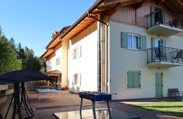 Beautiful apartment for 6 people with WIFI, balcony and parking