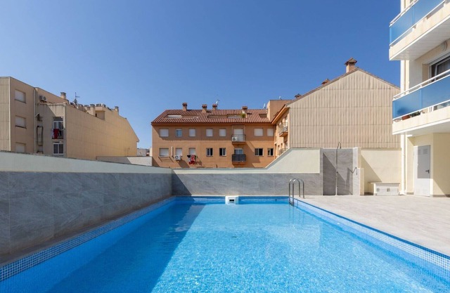 Beautiful apartment for 4 guests with WIFI, pool, A/C, TV, terrace and pets allowed