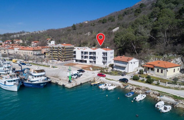 Beautiful apartment in Plomin Luka