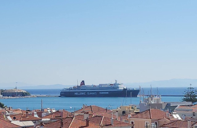 Beautiful apartment in Mitelye