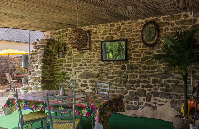 Beautiful apartment in villa for 4 people with WIFI, TV and terrace