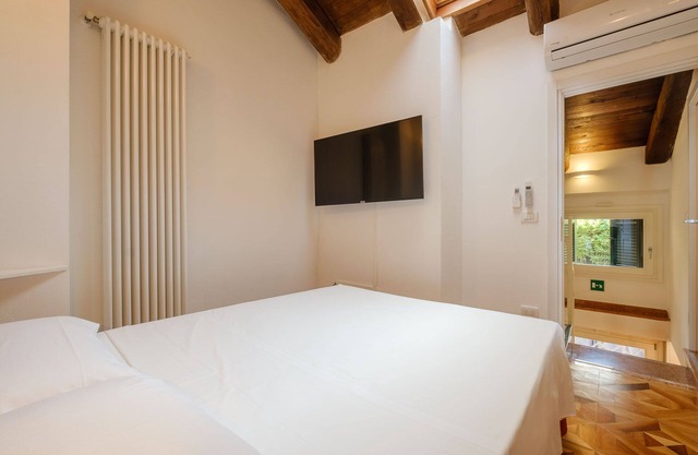 Beautiful apartment Isaia Garden