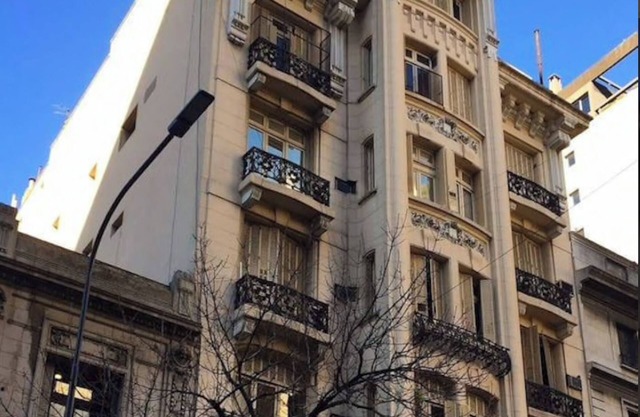 Beautiful Apt. in Historic Building