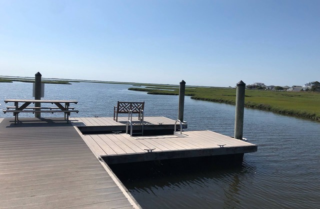 Beautiful Bayside Home! Near Ocean City Beaches, Golfing, Boating & Fishing