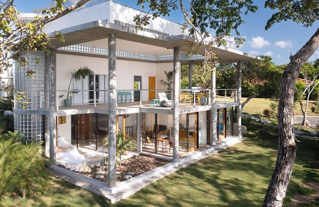 Beautiful beach front property in Playa Corona Panama