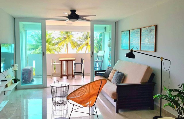 Beautiful Caribbean Ocean View Gem ! Newly remodeled apartment.