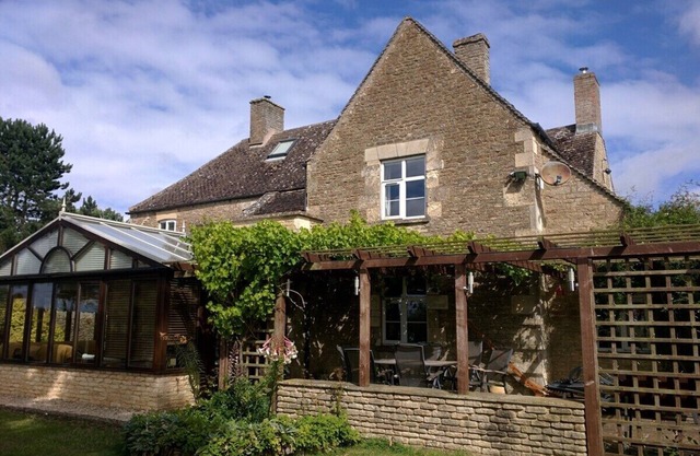 Beautiful Cotswold Farmhouse set in 50 acres