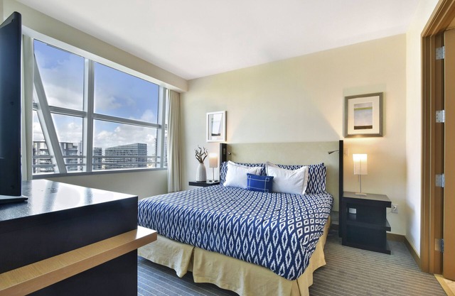 Beautiful Executive Apartment in the Heart of Brickell