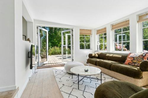 Beautiful Family Summer House In Vejby