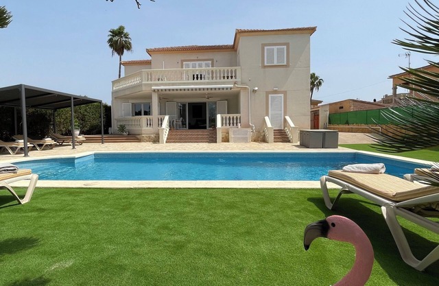 Beautiful finca with pool and garden