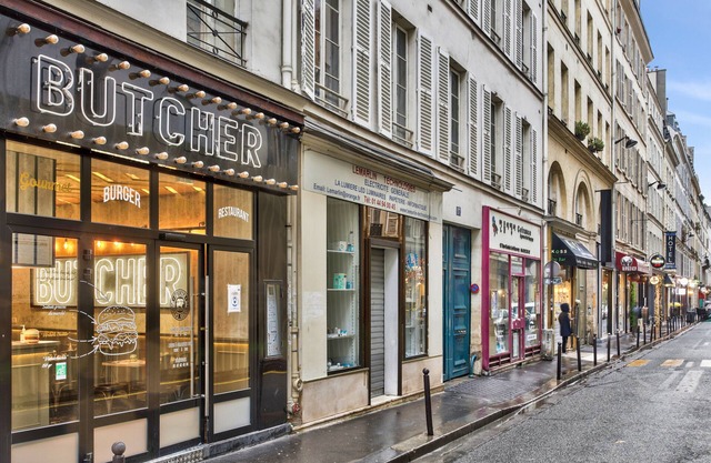 Beautiful flat just nearby Madeleine in Paris - Welkeys