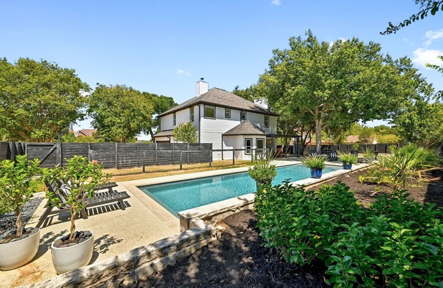 Beautiful Gated Home with Pool!