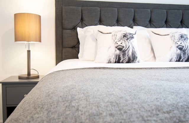 Beautiful Glasgow South Home - Pass The Keys